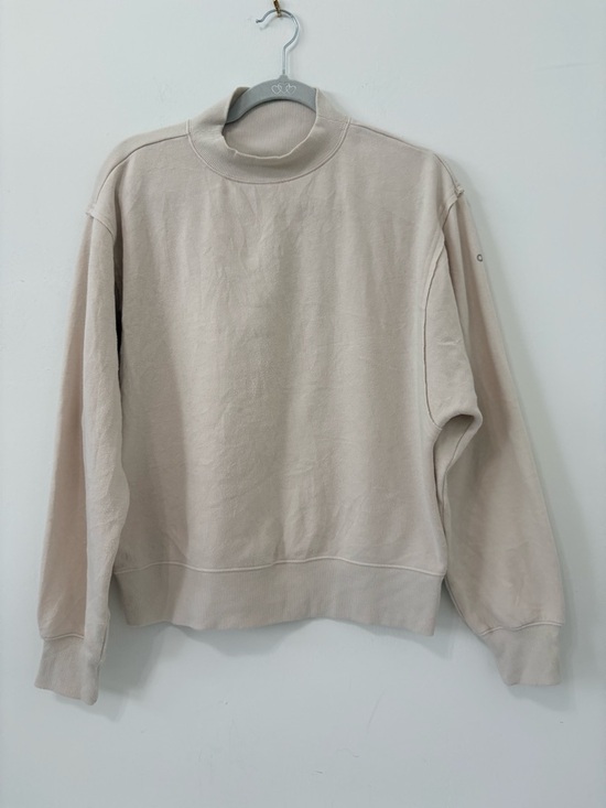ALO Yoga Tops - Alo Yoga Freestyle Crew Sweatshirt Sz S Bone EUC